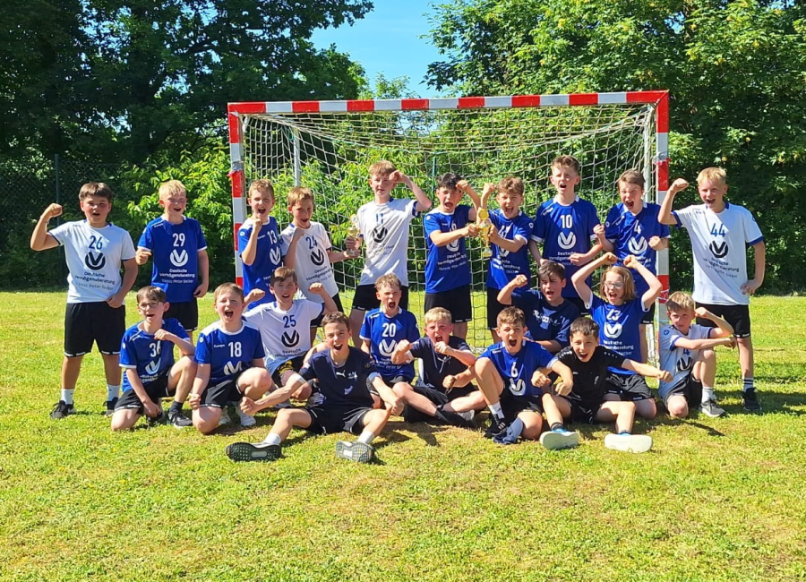 Mnl. D-Jugend qualifiziert sich für Bezirksoberliga und gewinnt Feldturnier der HSG Kleenheim/Langgöns